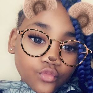 Meet your Posher, Mkeelah